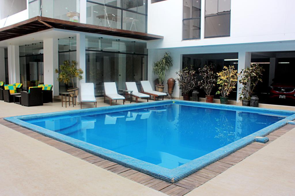 Mc Hotel Ica Luaran gambar