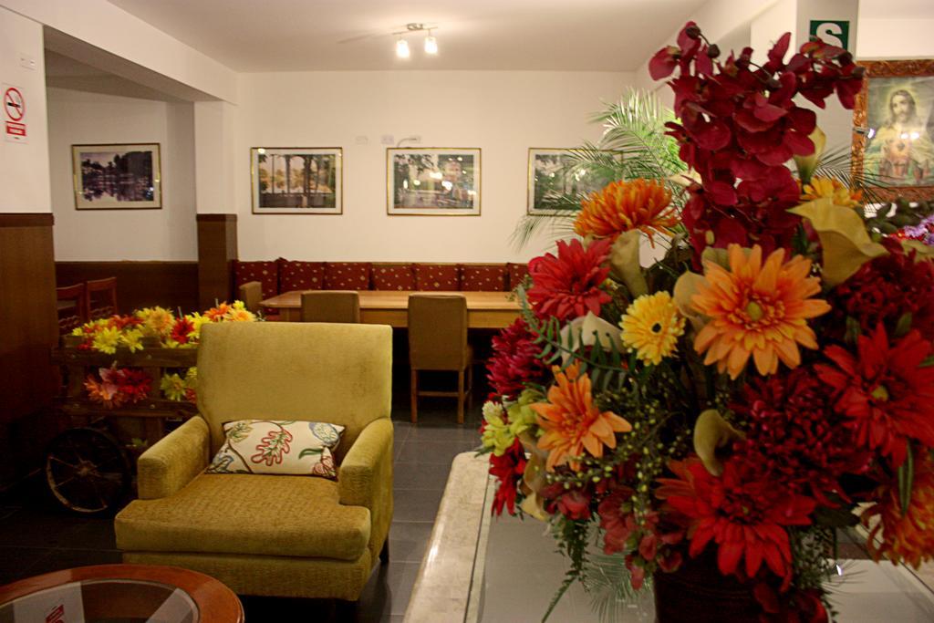 Mc Hotel Ica Luaran gambar